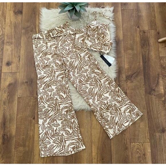 House of Harlow 1960 Brown/White Leaf 2 Pc Set